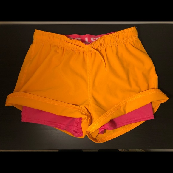 Nike shorts - Picture 4 of 4